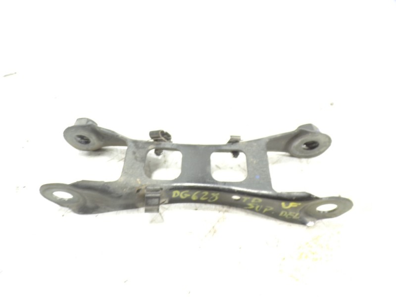 Recambio de brazo suspension superior trasero derecho para bmw i3 (i01) electric referencia OEM IAM 33306867882  