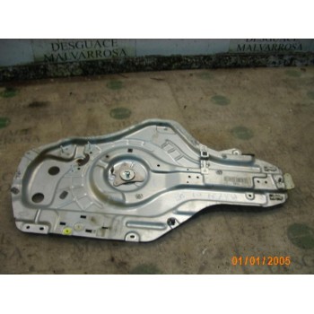 ELEVALUNAS DELANTERO IZQUIERDO 824012D010 