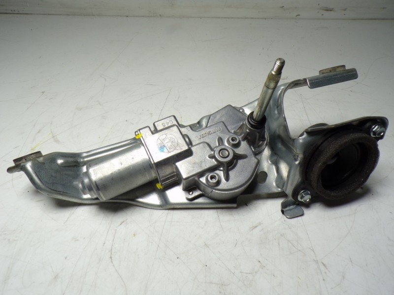Recambio de motor limpia trasero para mazda cx-30 1.8 diesel referencia OEM IAM   