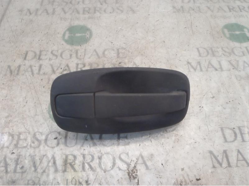 Recambio de maneta exterior delantera derecha para nissan primastar (x..) avantour l1h1 2,7 t / 7-sitzer referencia OEM IAM   