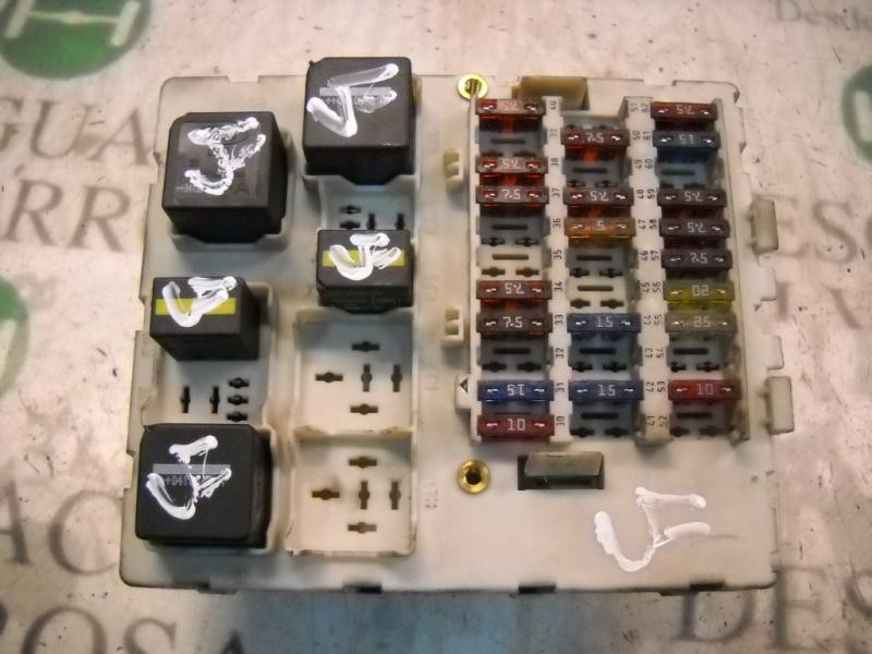 Recambio de caja reles / fusibles para ford transit connect (tc7) furg. referencia OEM IAM   