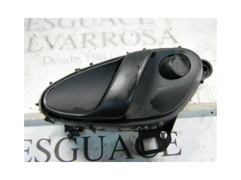 Recambio de maneta interior delantera izquierda para citroën xsara coupe 1.8i 16v vts referencia OEM IAM   