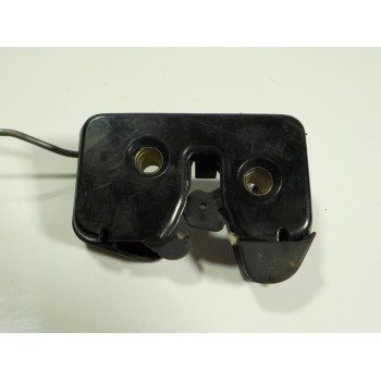 CERRADURA MALETERO / PORTON 