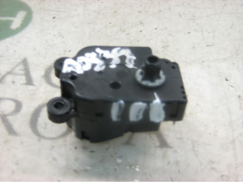 Recambio de motor apertura trampillas climatizador para peugeot 307 (s1) xr referencia OEM IAM   