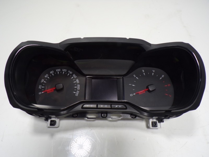Recambio de cuadro instrumentos para toyota proace city 1.5 dci referencia OEM IAM  983808228000 