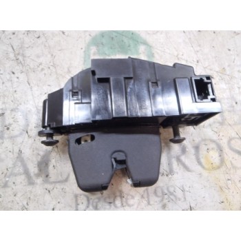 CERRADURA MALETERO / PORTON 