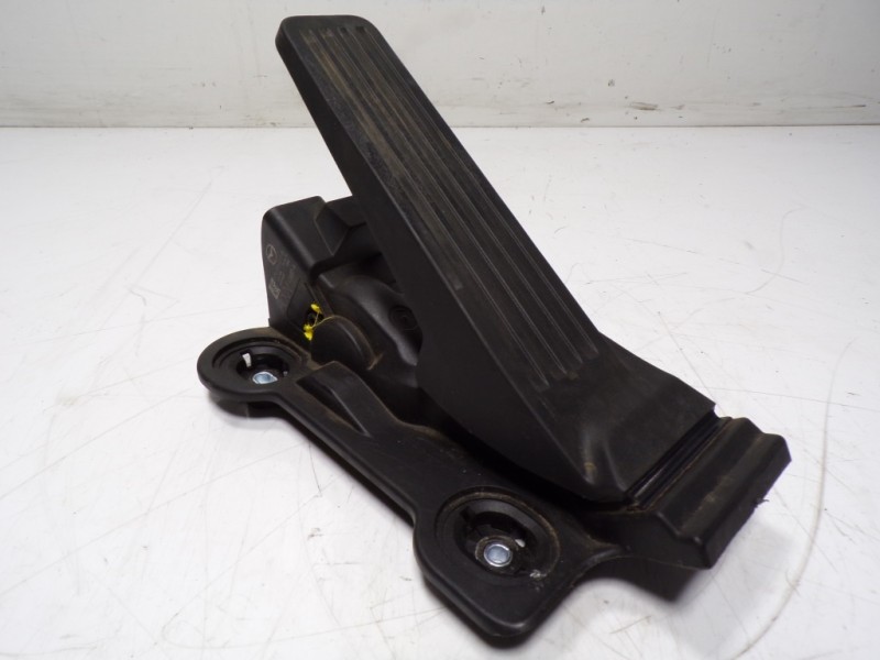 Recambio de potenciometro pedal para mazda cx-30 1.8 diesel referencia OEM IAM  6PV31243710 