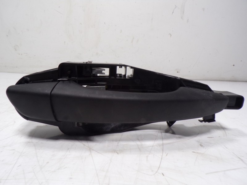 Recambio de maneta exterior delantera derecha para toyota proace city 1.5 dci referencia OEM IAM  9802977180 