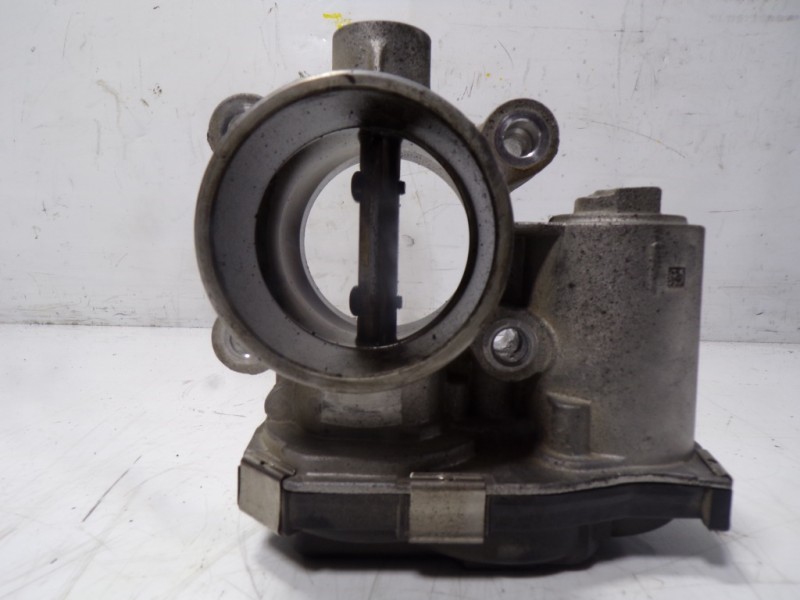 Recambio de caja mariposa para opel mokka x 1.6 cdti dpf referencia OEM IAM  0095AB55570009DB0178F 