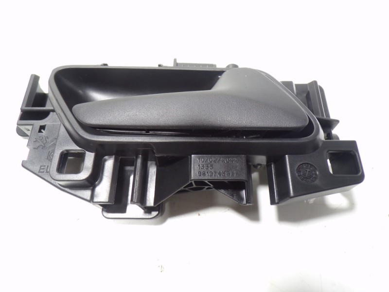 Recambio de maneta interior delantera derecha para toyota proace city 1.5 dci referencia OEM IAM  9819743877 