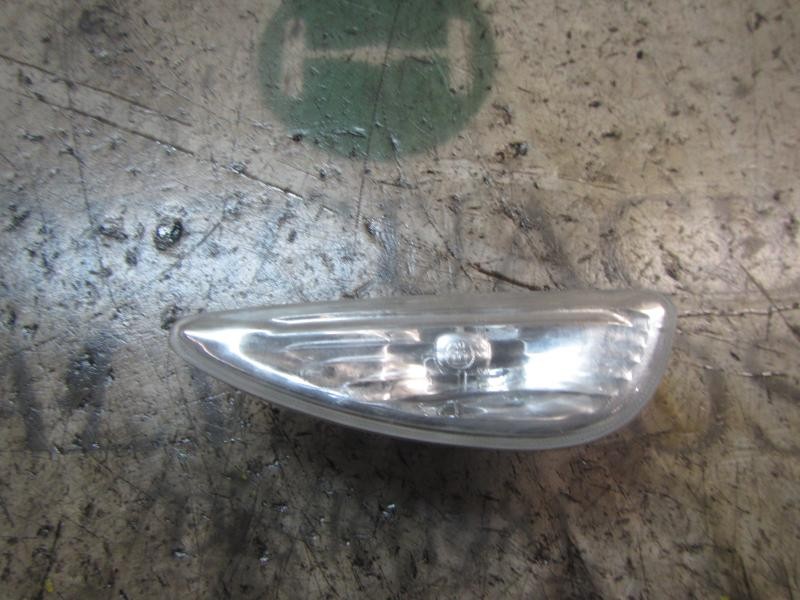 Recambio de piloto lateral izquierdo para hyundai i20 classic referencia OEM IAM 923011J000  