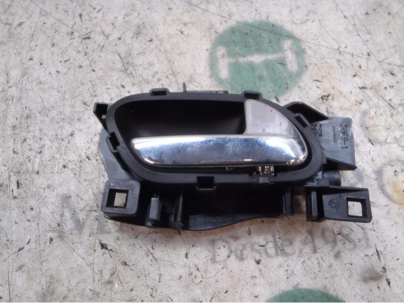 Recambio de maneta interior delantera derecha para peugeot 308 confort referencia OEM IAM   
