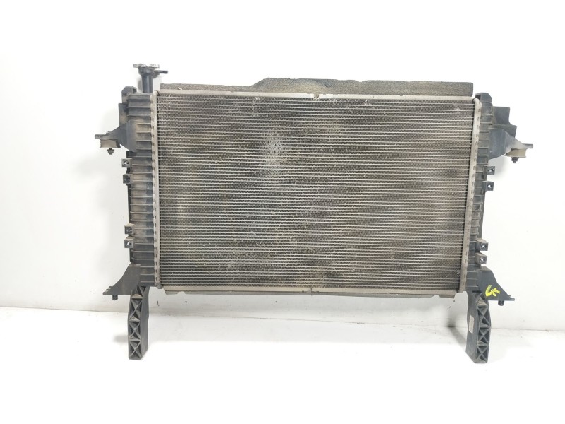 Recambio de radiador agua para hyundai h350 furgoneta 2.5 crdi referencia OEM IAM 2530159020  