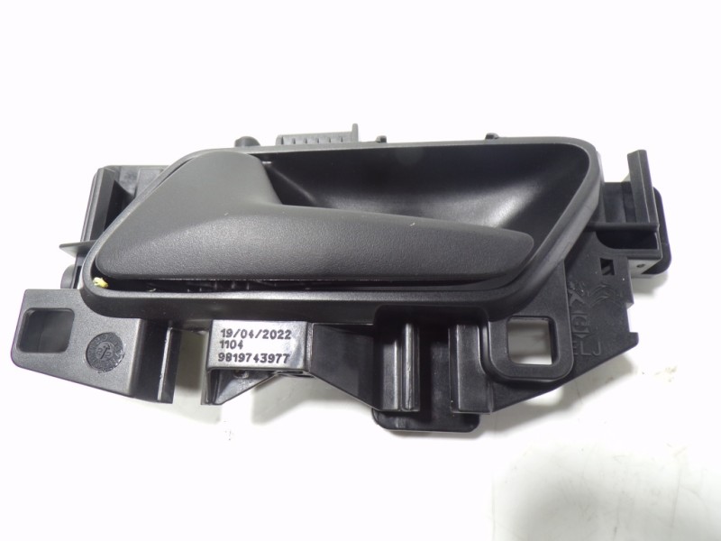 Recambio de maneta interior delantera izquierda para toyota proace city 1.5 dci referencia OEM IAM  9819743977 
