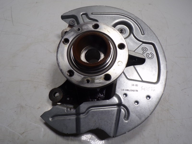 Recambio de mangueta delantera izquierda para toyota proace city 1.5 dci referencia OEM IAM   