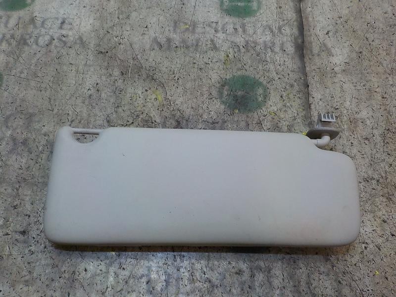 Recambio de parasol izquierdo para renault twingo 1.2 16v referencia OEM IAM 964010223R  