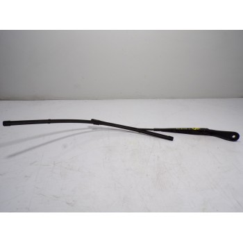 BRAZO LIMPIA DELANTERO IZQUIERDO A4478200000 