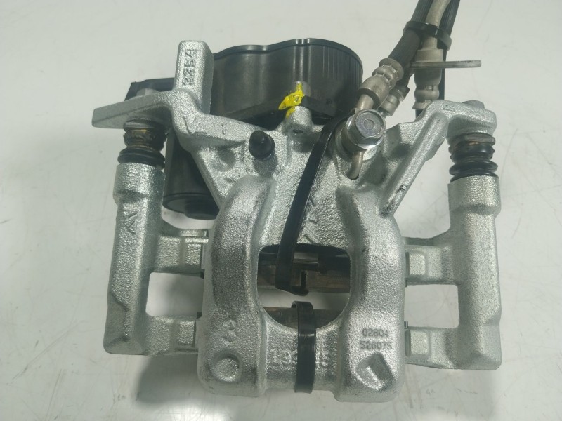 Recambio de pinza freno trasera derecha para toyota yaris cross (mxp_) 1.5 hybrid (mxpj10) referencia OEM IAM 478300D080  