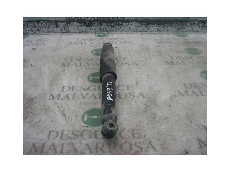 Recambio de amortiguador trasero izquierdo para nissan trade 100 referencia OEM IAM   