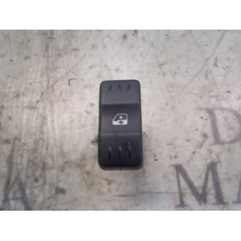 MANDO ELEVALUNAS DELANTERO DERECHO 6001546816 