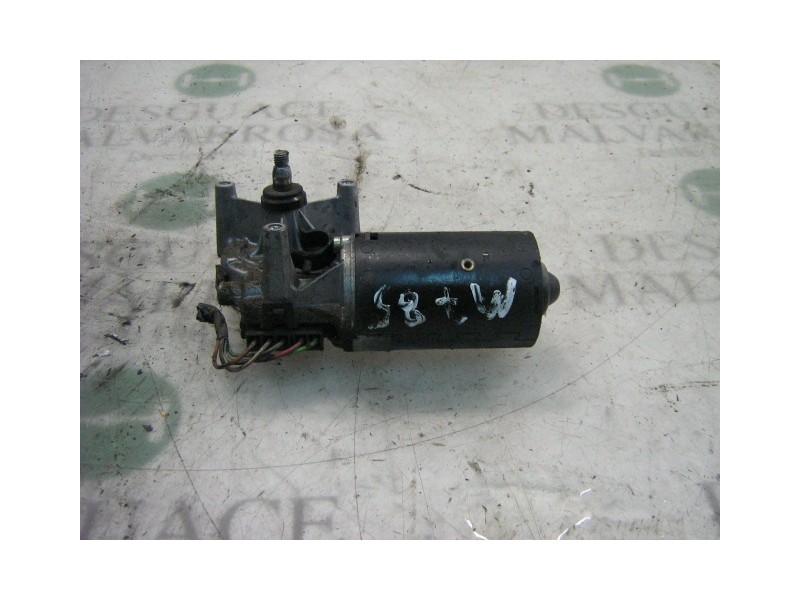 Recambio de motor limpia delantero para ford fiesta berl./courier 1.8 diesel referencia OEM IAM   