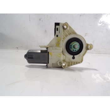 MOTOR ELEVALUNAS TRASERO IZQUIERDO LR016353 AH2214B555AA 917224100