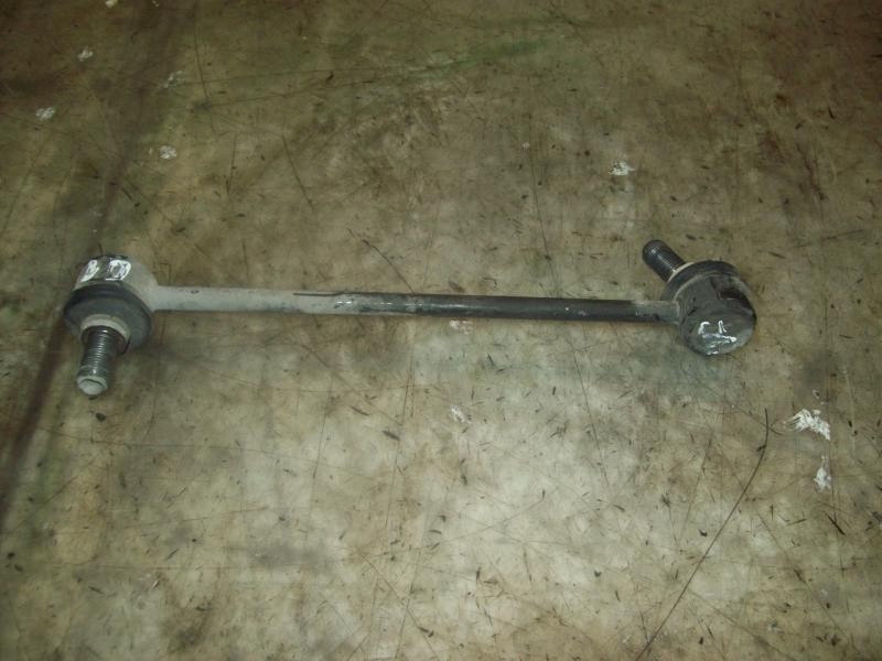 Recambio de tirante delantero derecho para hyundai tucson (jm) 2.0 crdi comfort (4wd) referencia OEM IAM 548302E000  