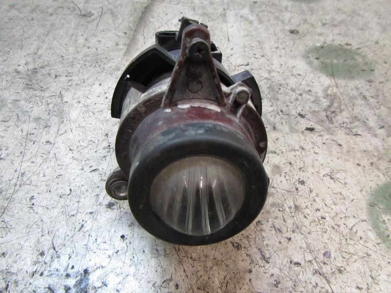 Recambio de faro antiniebla izquierdo para fiat punto berlina (188) 1.3 16v multijet feel referencia OEM IAM   