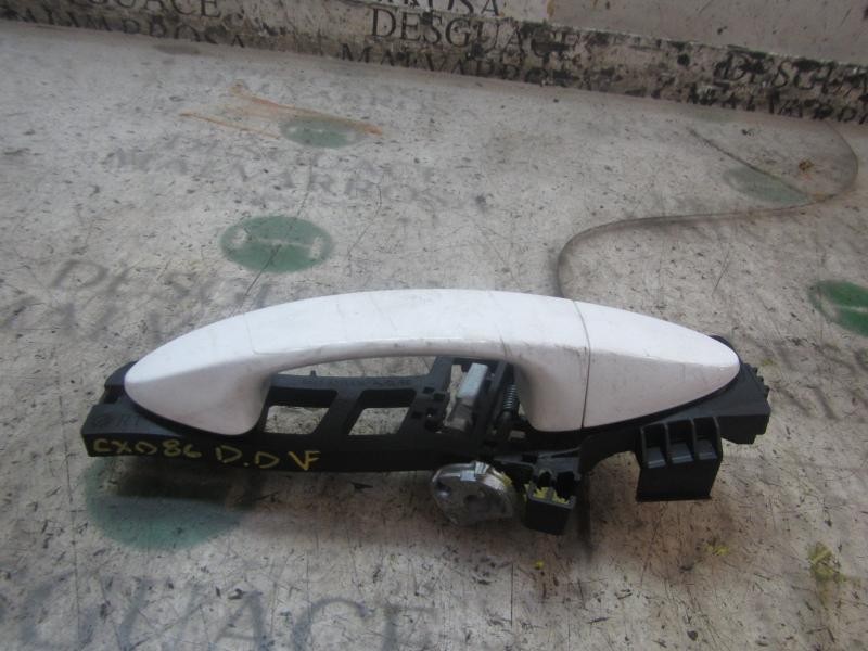 Recambio de maneta exterior delantera derecha para ford fiesta (cb1) titanium referencia OEM IAM   