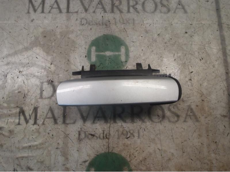 Recambio de maneta exterior delantera derecha para audi a4 berlina (8e) 2.0 referencia OEM IAM 8E0839207  