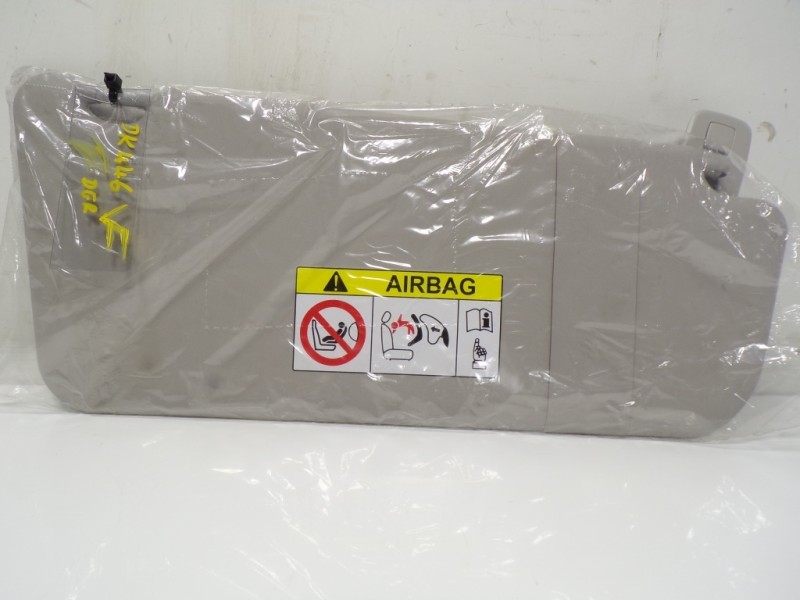 Recambio de parasol derecho para toyota proace city 1.5 dci referencia OEM IAM   