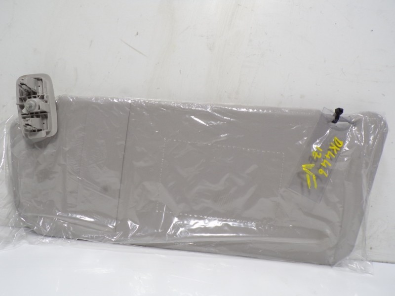 Recambio de parasol izquierdo para toyota proace city 1.5 dci referencia OEM IAM   