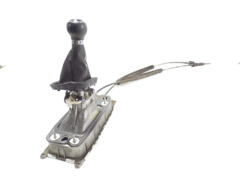 Recambio de palanca cambio para volkswagen golf vi (5k1) 1.6 tdi referencia OEM IAM 1K0711050A 1K0711049CH 