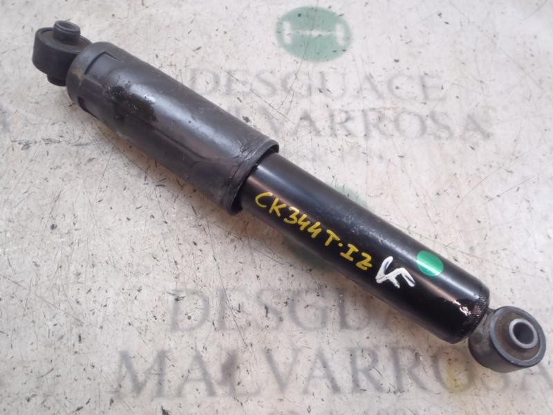 Recambio de amortiguador trasero izquierdo para kia venga 1.4 cat referencia OEM IAM 553001K000  