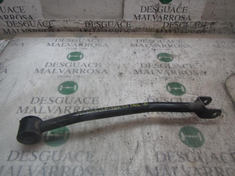 Recambio de brazo suspension inferior trasero derecho para cadillac srx v6 elegance referencia OEM IAM 25721399  