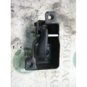 MANETA INTERIOR DELANTERA IZQUIERDA 