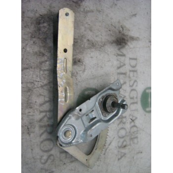 ELEVALUNAS TRASERO DERECHO 