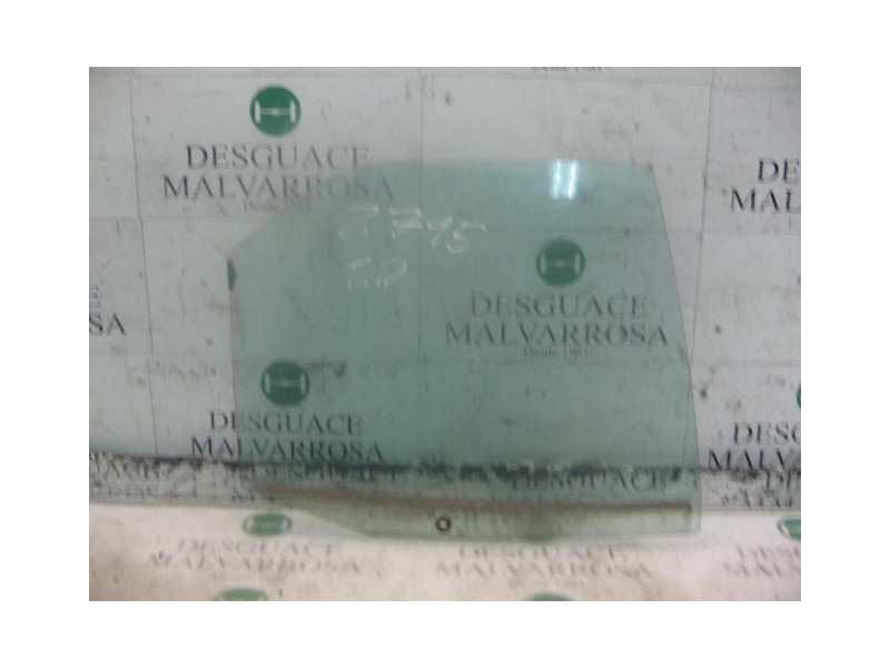 Recambio de cristal puerta trasero derecho para peugeot 405 berlina embassy referencia OEM IAM   