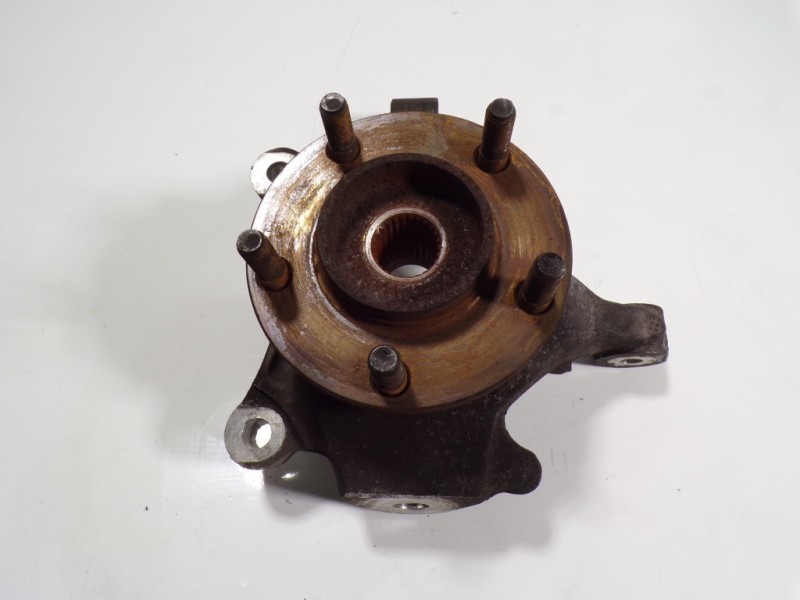 Recambio de mangueta delantera izquierda para chrysler voyager (rg) 2.4 cat referencia OEM IAM  04694949AA 