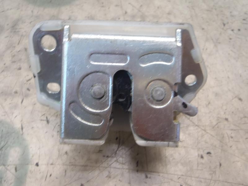 Recambio de cerradura maletero / porton para suzuki alto amf 310 gl referencia OEM IAM   