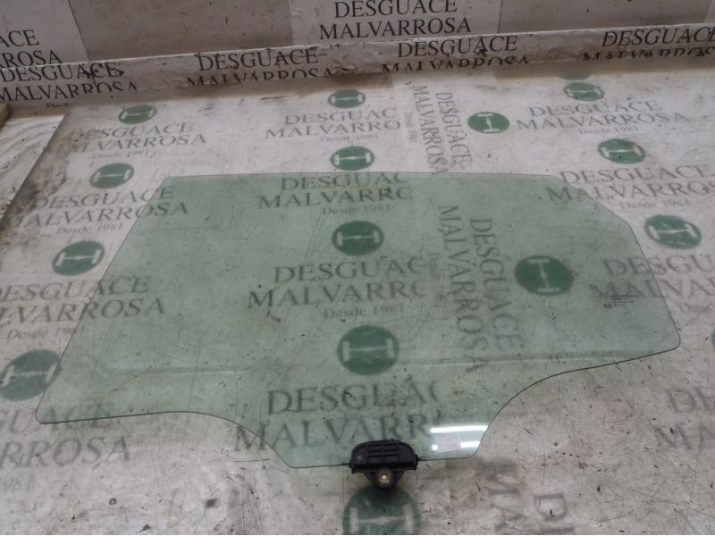 Recambio de cristal puerta trasero izquierdo para kia venga 1.4 cat referencia OEM IAM 834111P000  