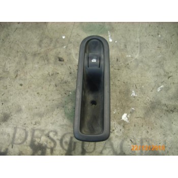 MANDO ELEVALUNAS TRASERO IZQUIERDO 