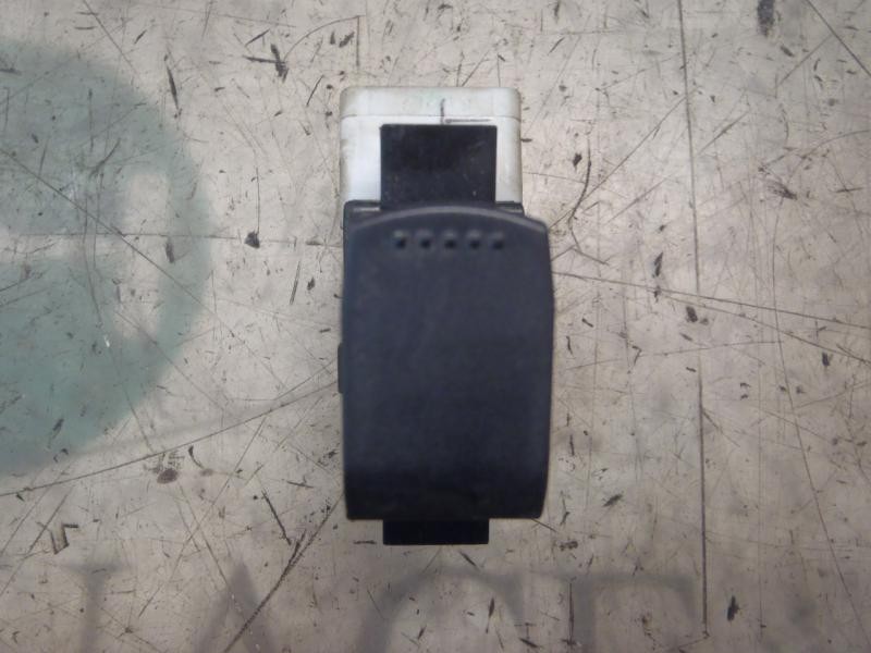 Recambio de mando elevalunas delantero derecho para suzuki alto amf 310 gl referencia OEM IAM   