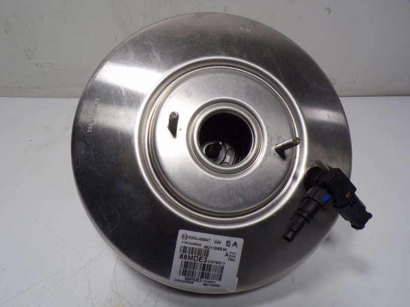 Recambio de servofreno para toyota proace city 1.5 dci referencia OEM IAM  9821104980 