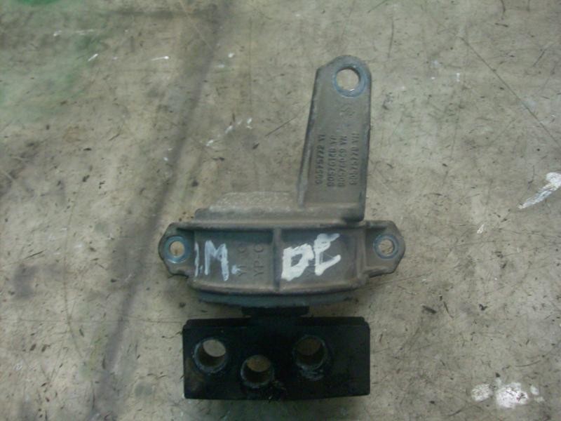 Recambio de soporte motor para opel astra g berlina sportive referencia OEM IAM   