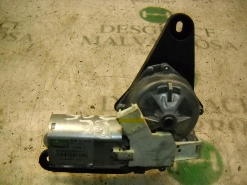 Recambio de motor limpia trasero para renault clio ii fase ii (b/cb0) authentique referencia OEM IAM   