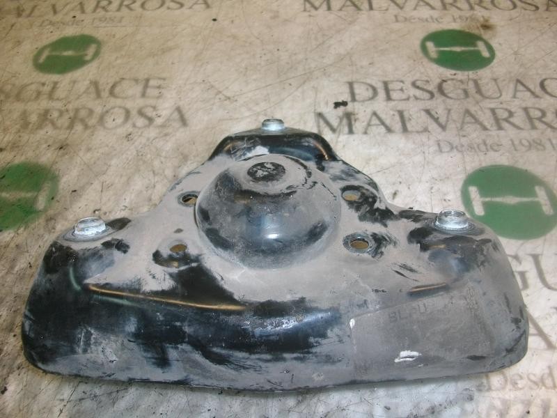 Recambio de soporte brazo suspension delantero derecho para volkswagen passat berlina (3b2) comfortline referencia OEM IAM   