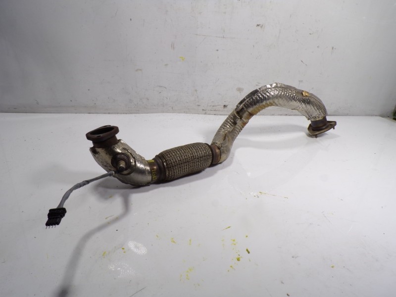 Recambio de salida colector para opel astra k lim. 5türig 1.4 16v sidi turbo referencia OEM IAM 39201689  