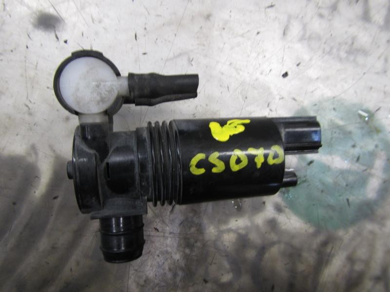 Recambio de bomba limpia para ford fiesta (cb1) trend referencia OEM IAM 2022321  