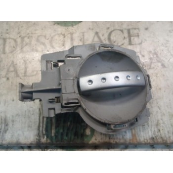 MANETA INTERIOR DELANTERA IZQUIERDA 